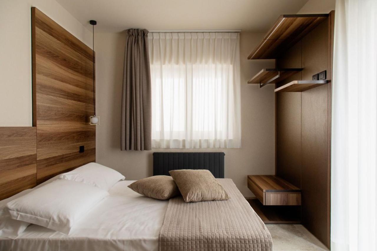 Готель Destasu' Bed And Wellness Кастель-дель-Монте Екстер'єр фото