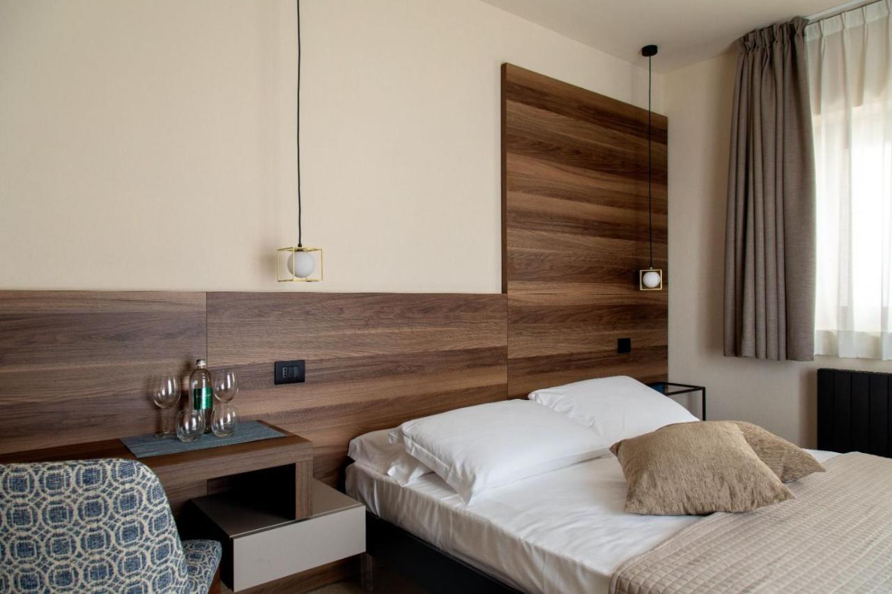 Готель Destasu' Bed And Wellness Кастель-дель-Монте Екстер'єр фото